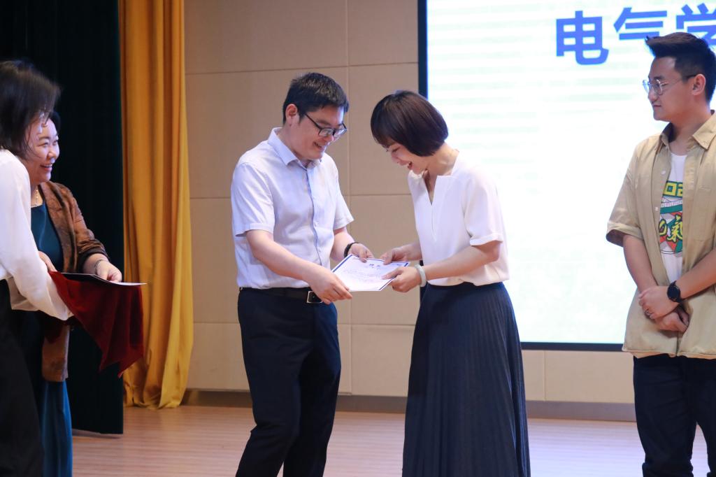 QY球友会体育
